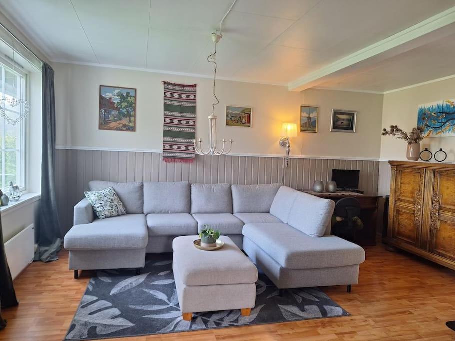 Privat Leilighet Pa Gard Med Badstue Og Nordlys Narvik Exteriér fotografie